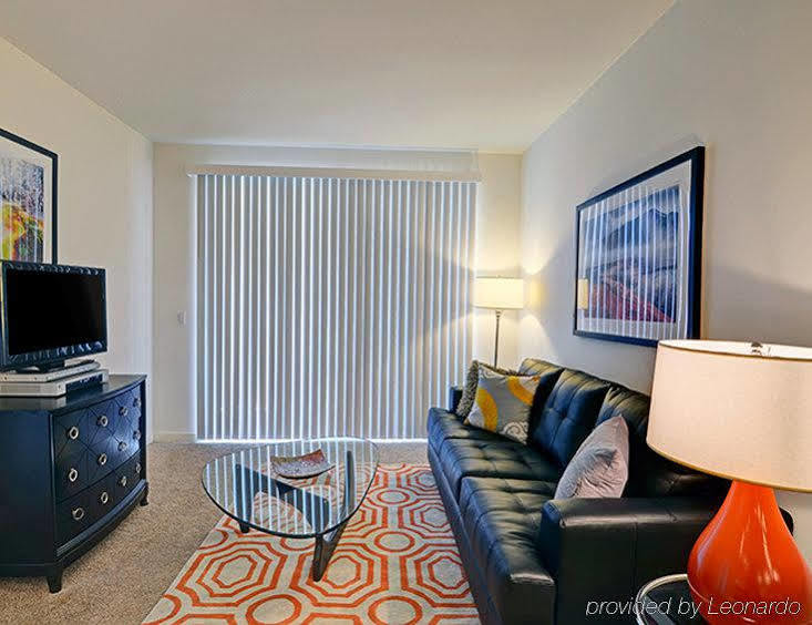 C. Allen Suites Los Ángeles